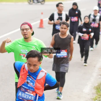 Runner Photo 3975145