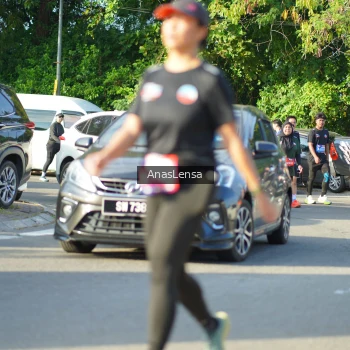 Runner Photo 3975153