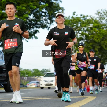 Runner Photo 3975155