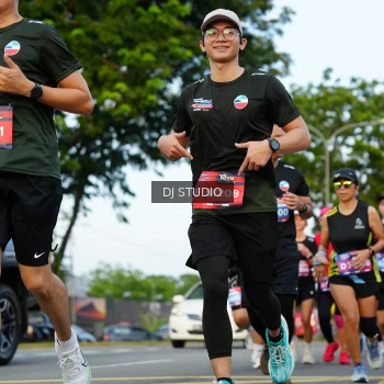 Runner Photo 3975193