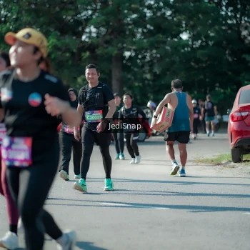 Runner Photo 3975227