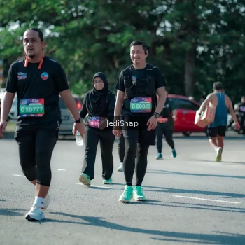 Runner Photo 3975239