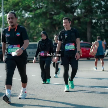 Runner Photo 3975254