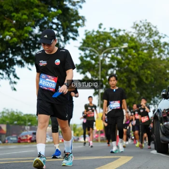 Runner Photo 3975255