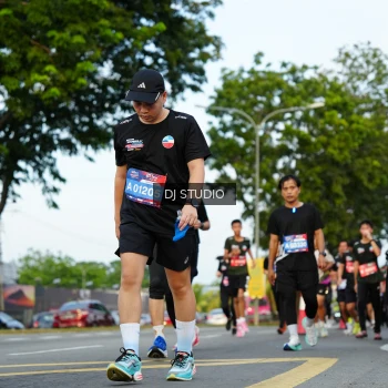Runner Photo 3975260