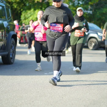 Runner Photo 3975296