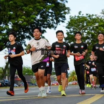 Runner Photo 3975304
