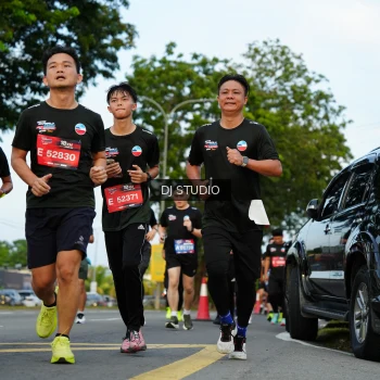 Runner Photo 3975315