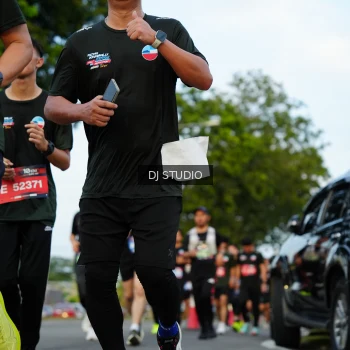 Runner Photo 3975332