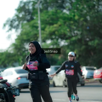 Runner Photo 3975338