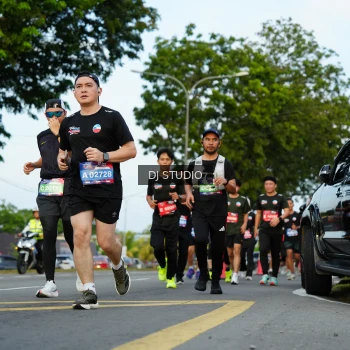 Runner Photo 3975351