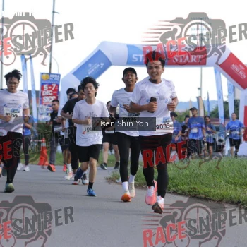 Runner Photo 397536