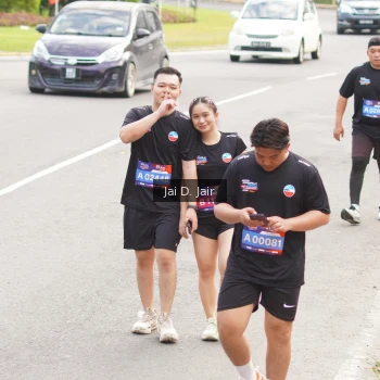 Runner Photo 3975363