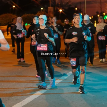 Runner Photo 3975370