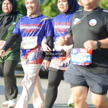 Runner Photo 3975390