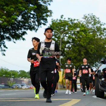 Runner Photo 3975396