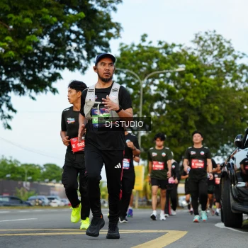 Runner Photo 3975399