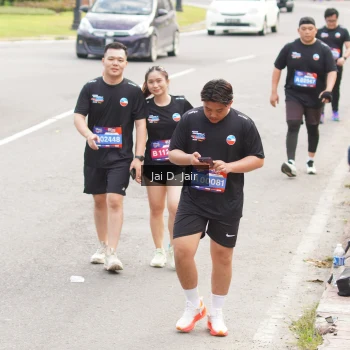 Runner Photo 3975416