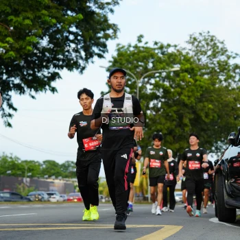 Runner Photo 3975419
