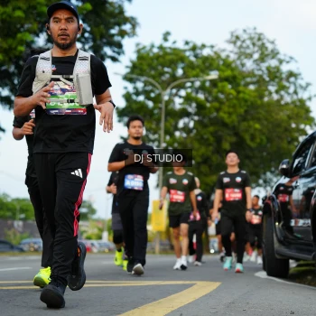 Runner Photo 3975443