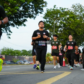 Runner Photo 3975451