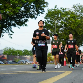 Runner Photo 3975454