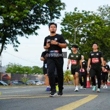 Runner Photo 3975458