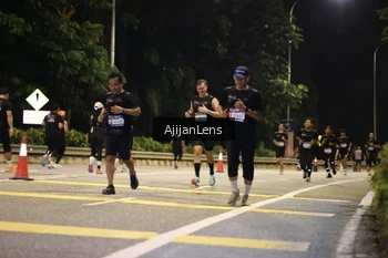 Runner Photo 3975460