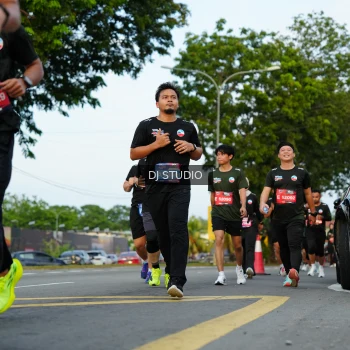 Runner Photo 3975461