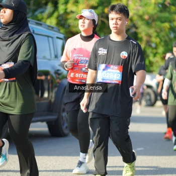 Runner Photo 3975482