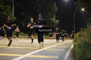 Runner Photo 3975489