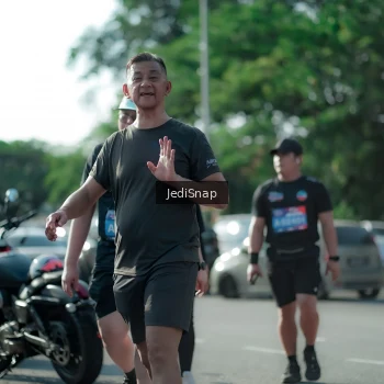 Runner Photo 3975491