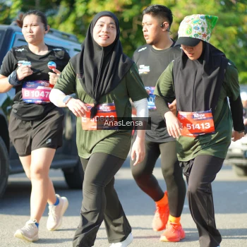 Runner Photo 3975504