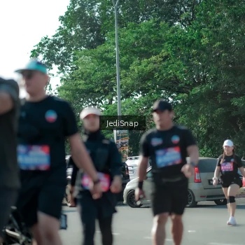 Runner Photo 3975505