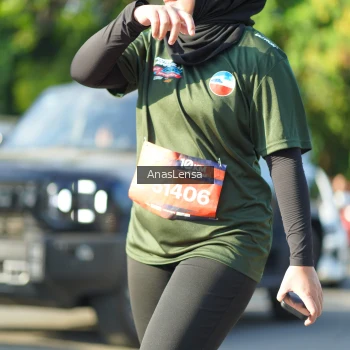 Runner Photo 3975516