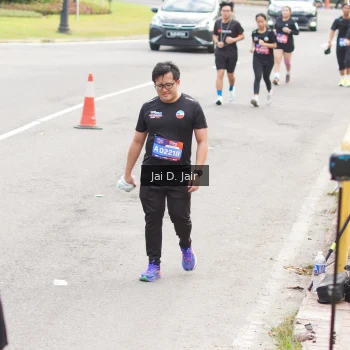 Runner Photo 3975517