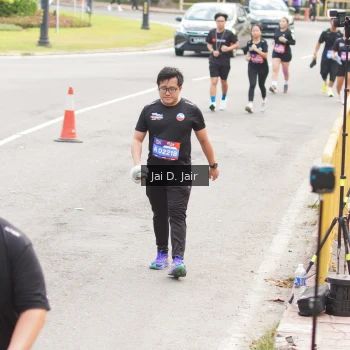 Runner Photo 3975534