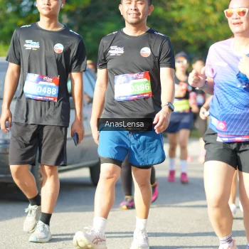 Runner Photo 3975579