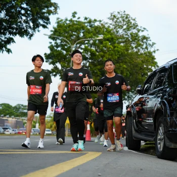 Runner Photo 3975581