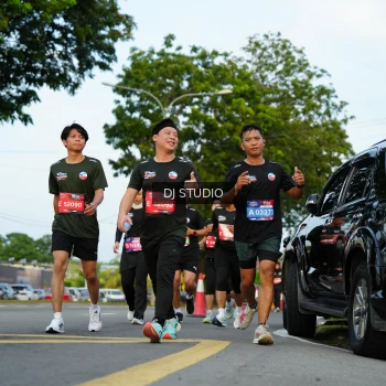 Runner Photo 3975599