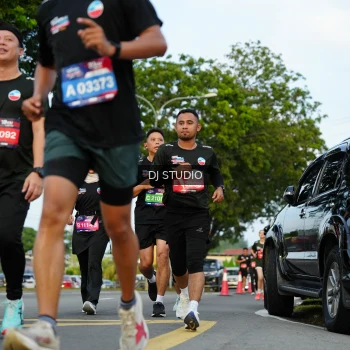 Runner Photo 3975622