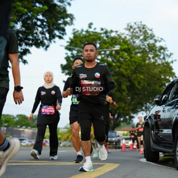 Runner Photo 3975626