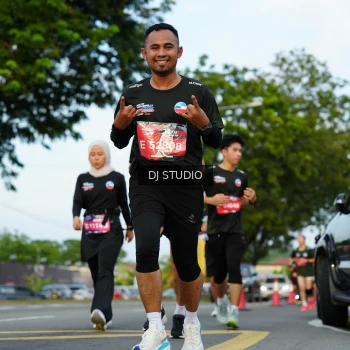 Runner Photo 3975634