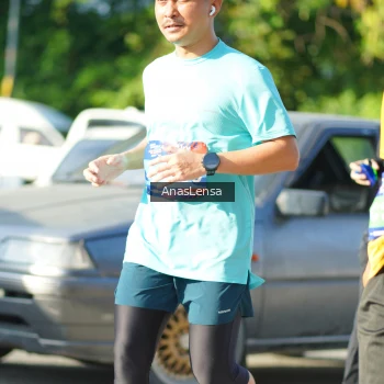 Runner Photo 3975656