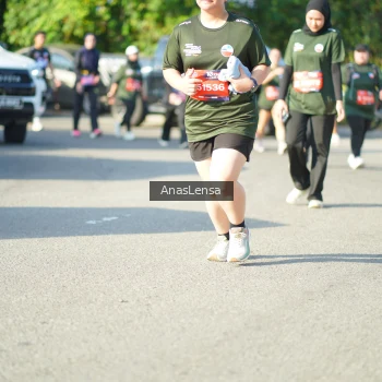 Runner Photo 3975662