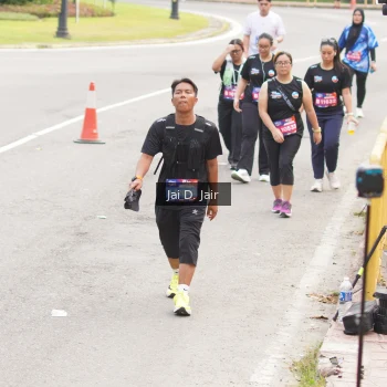 Runner Photo 3975715
