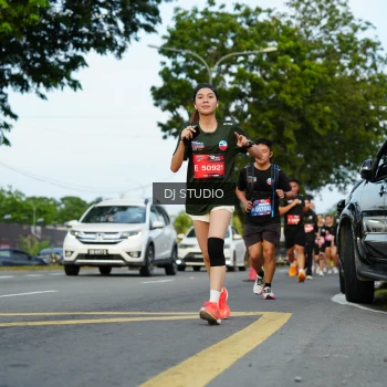 Runner Photo 3975722