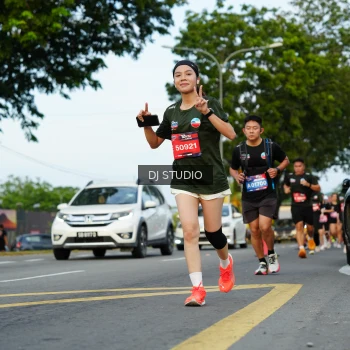 Runner Photo 3975728