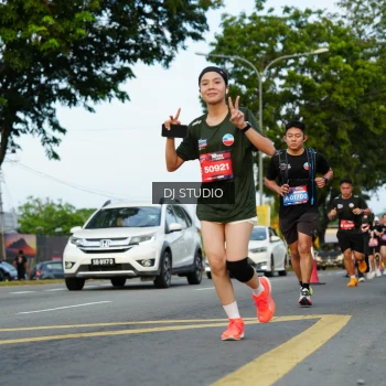 Runner Photo 3975730