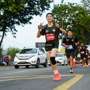 Runner Photo 3975736